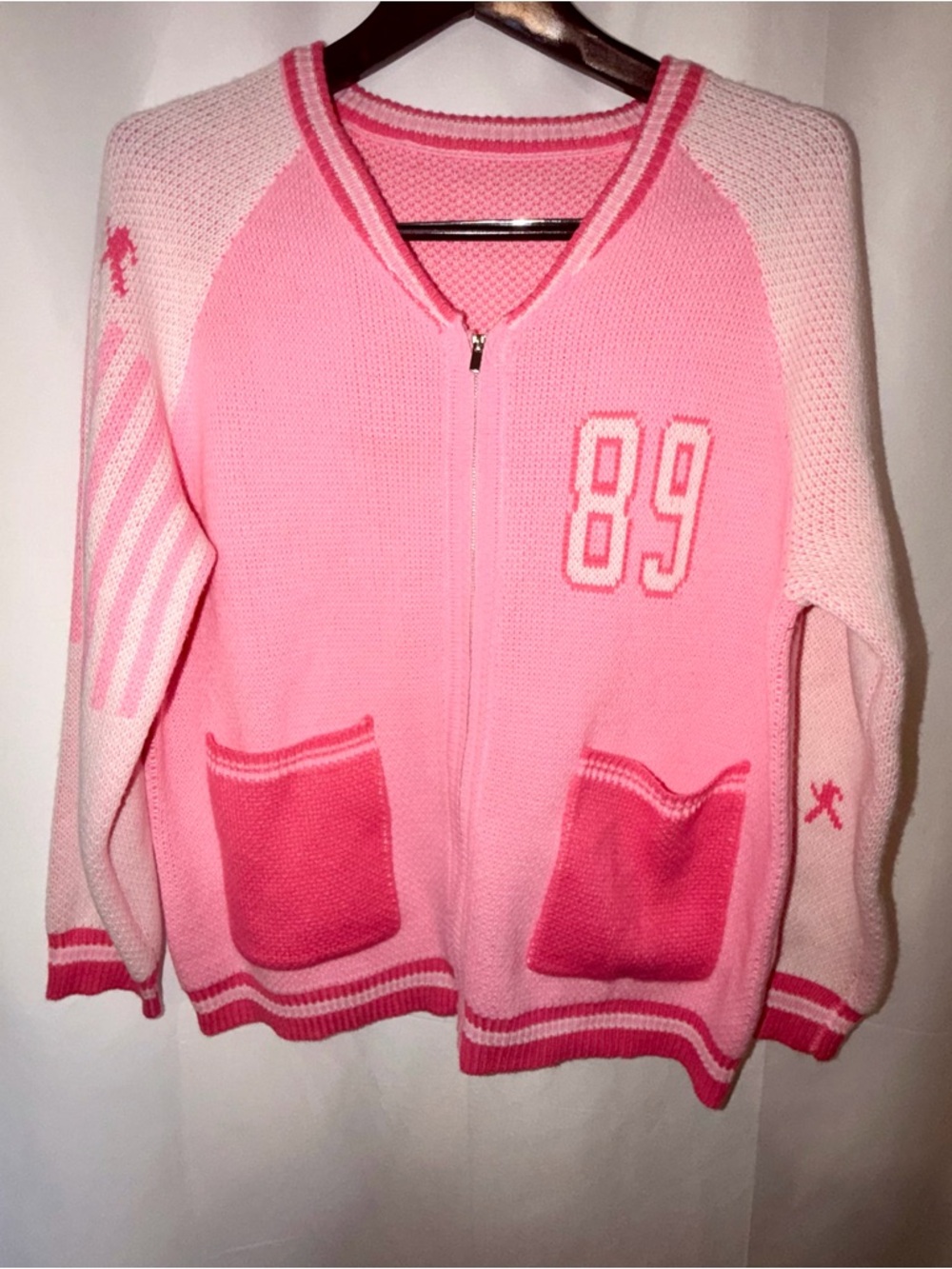 Pink Knit Zip-Up Cardigan – Preppy Varsity Style Sweater - Size Medium Women’s